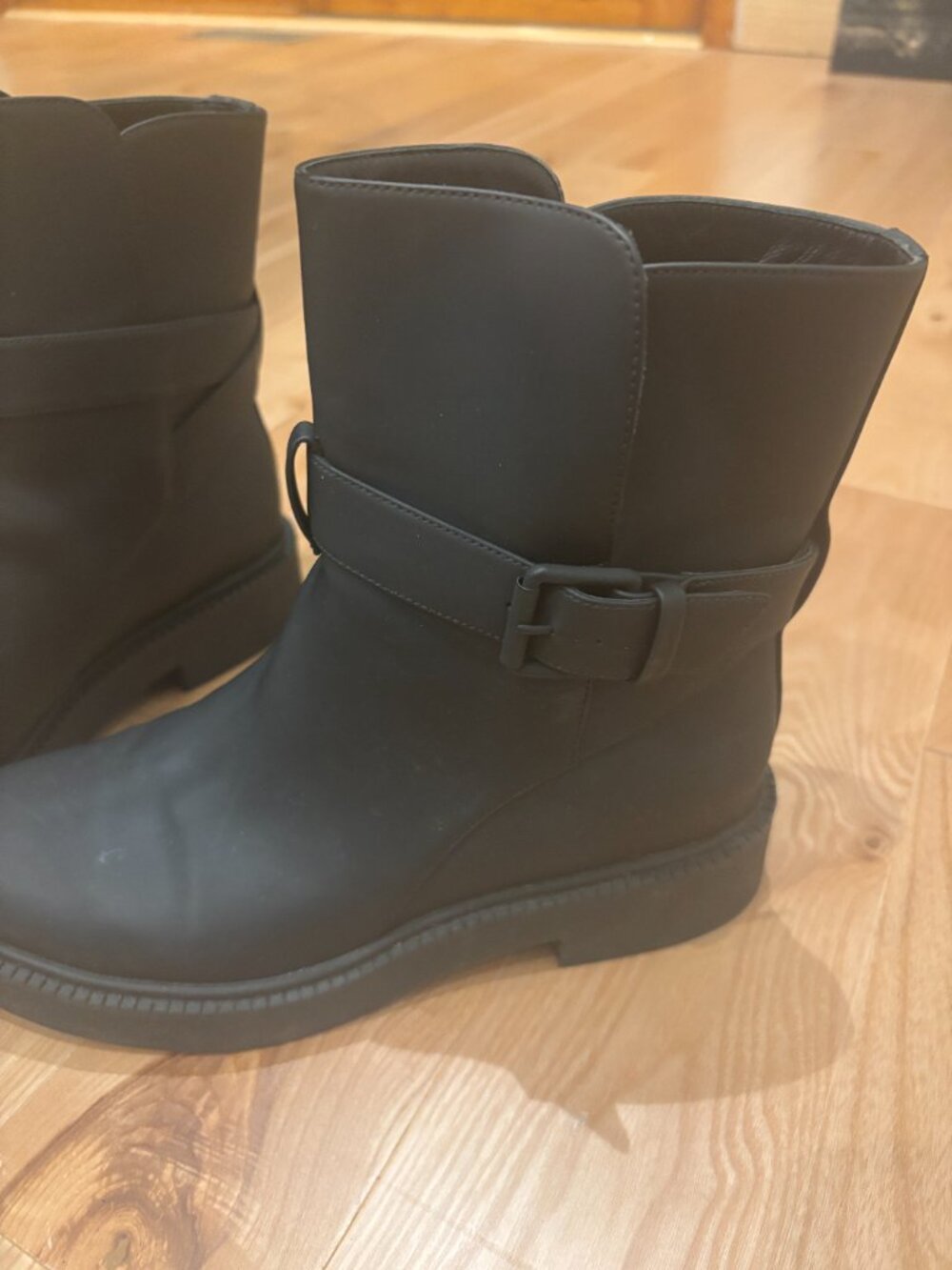 VINCE  Kaelyn Moto Boots | Women's US9M - Picture 4 of 5